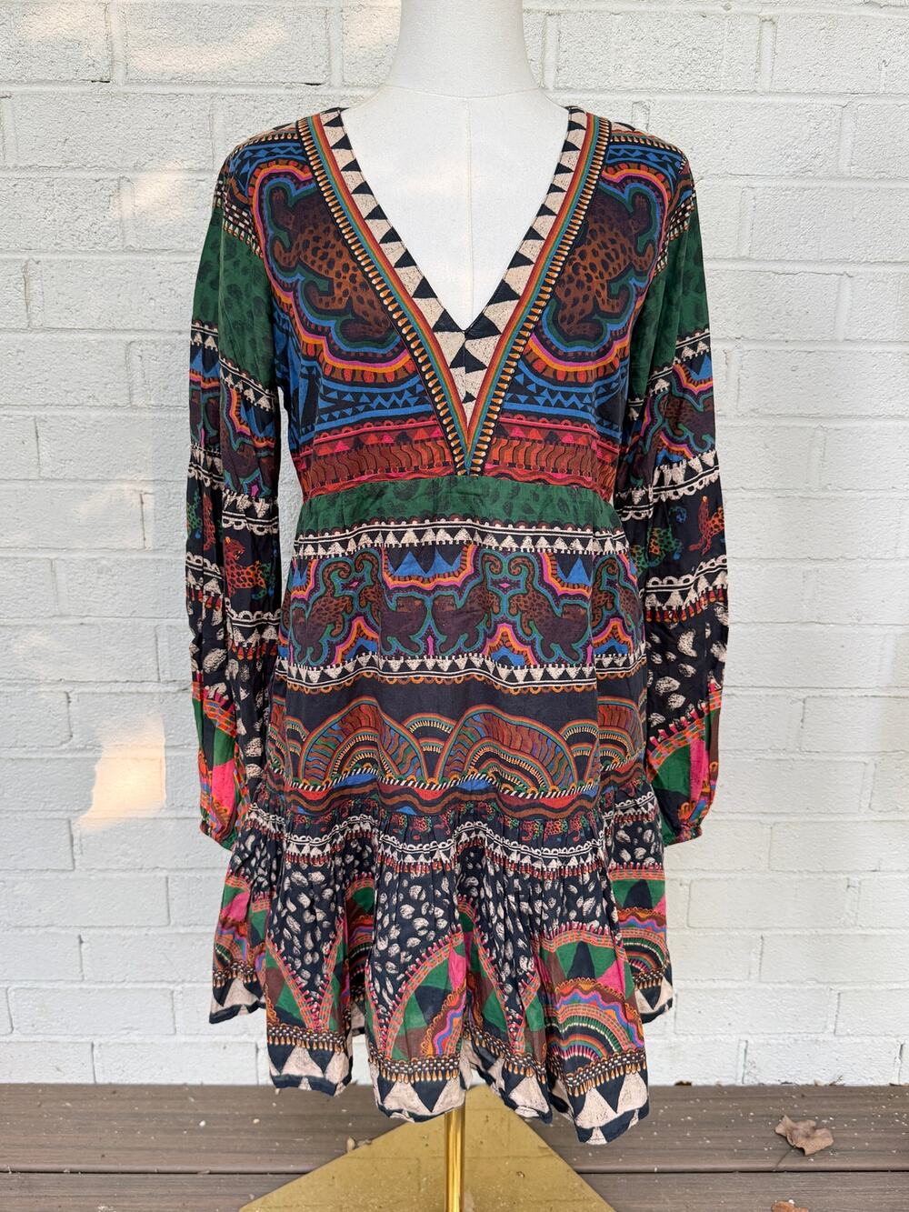 Farm Rio Animal Print Tunic Dress Small Plunge V Neck Long Sleeve Boho Mini